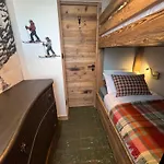 Courchecoeur Apartment