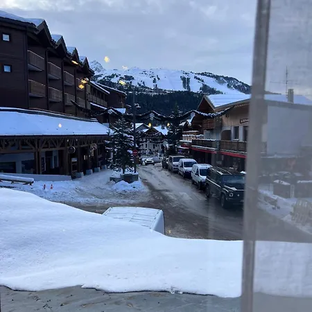 Courchecoeur Apartment *