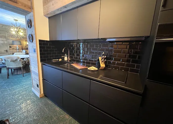 Daire Courchecoeur *